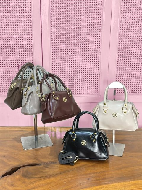 Tas Boston Mini Logo Daun