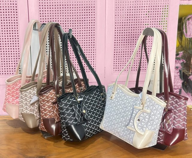 Tas Tote Motif Zig-zag + Pouch