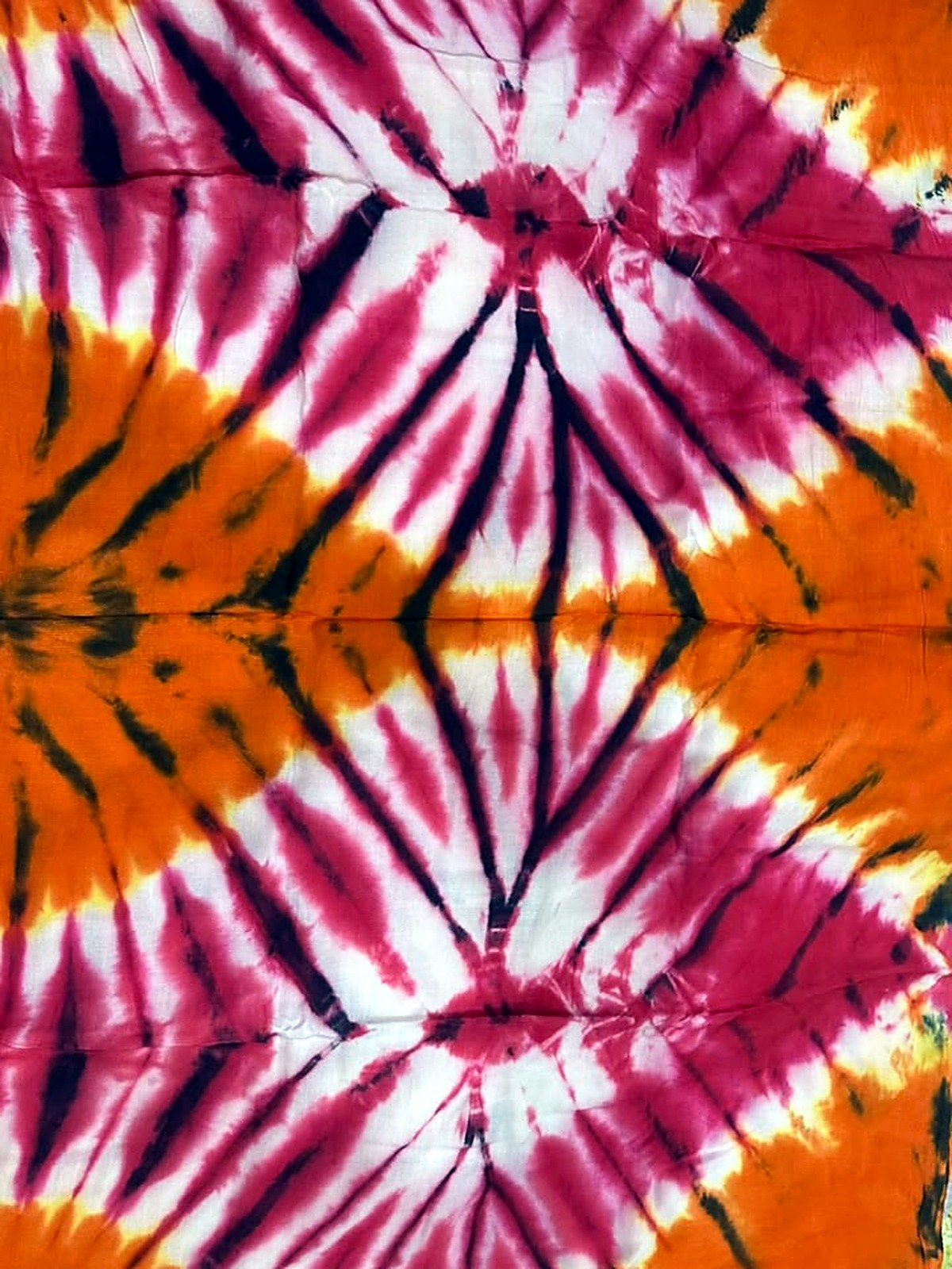 Sarung Bali - warna Orange Berry