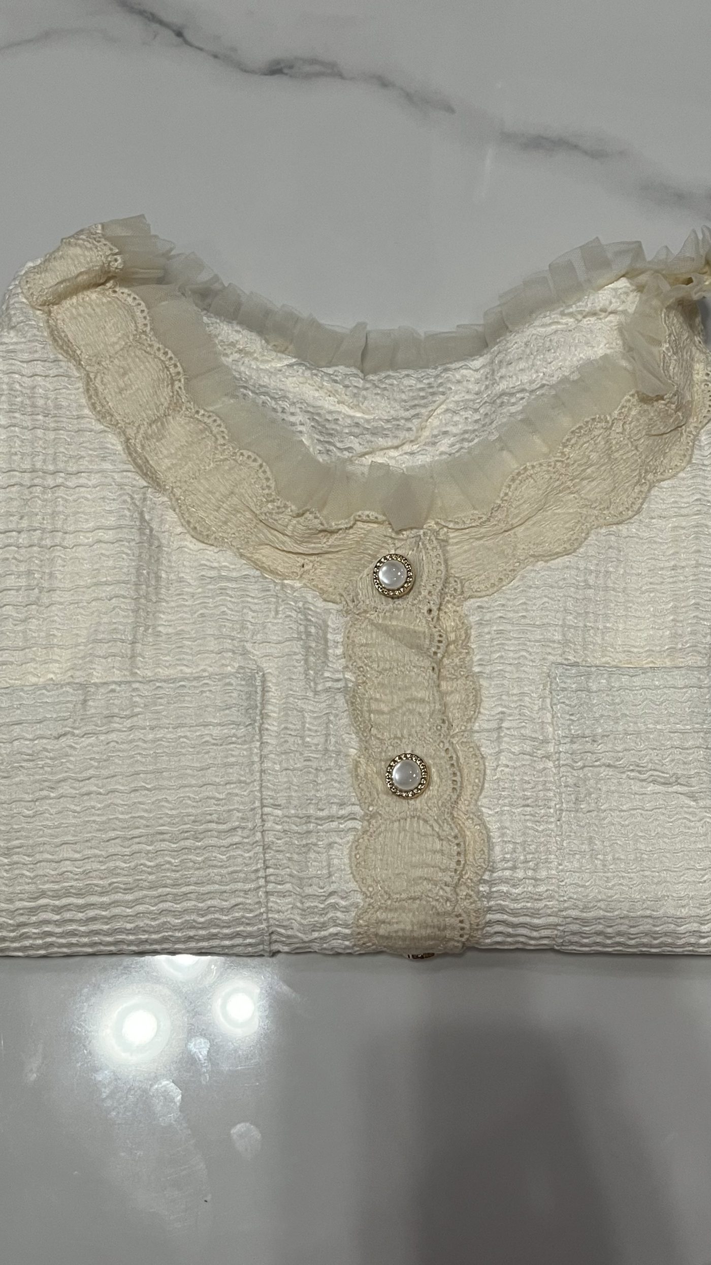 Bleazer crop - warna Cream