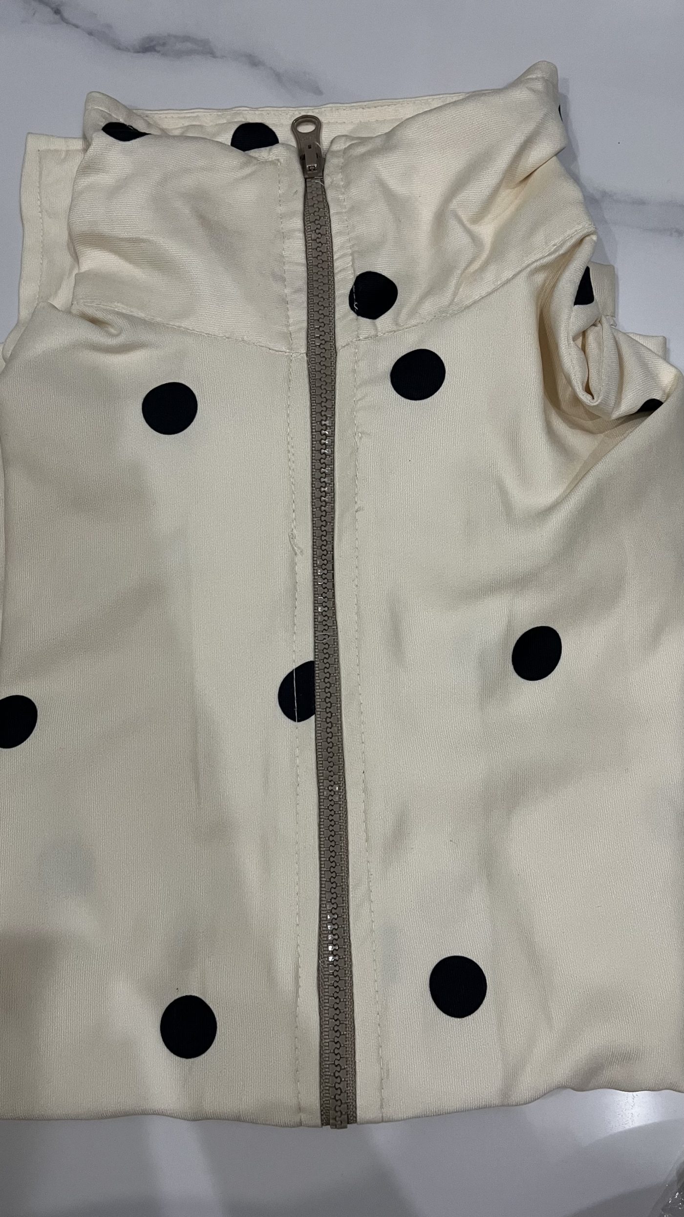 Jaket polka - warna cream