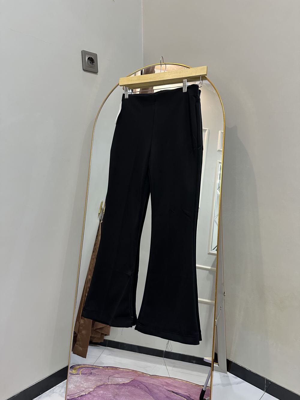 Cutbray high waits - warna Hitam