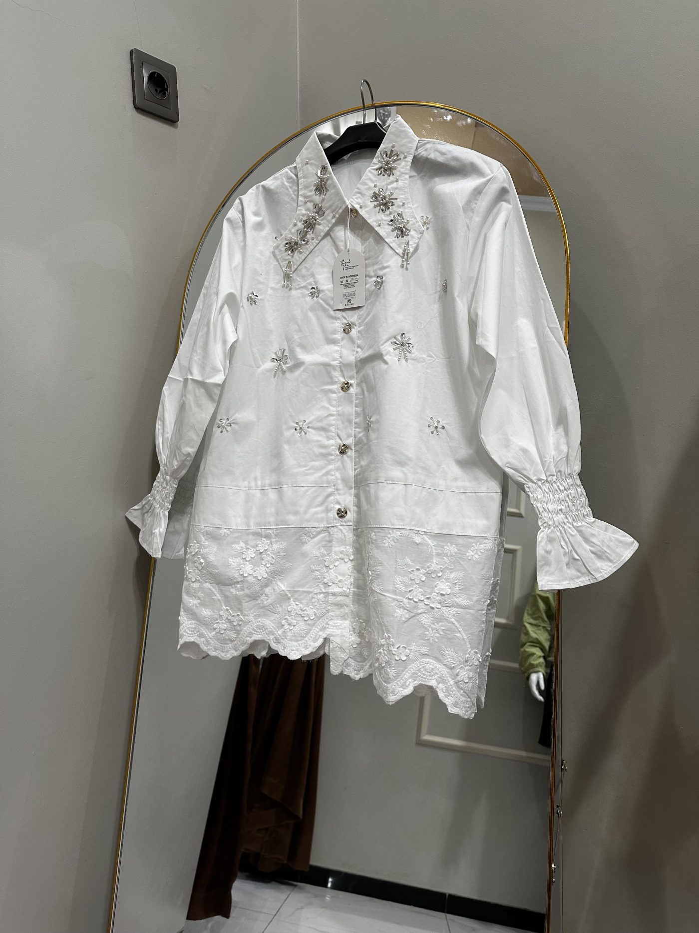 Kemeja premium - warna Putih